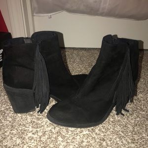 Black fringe booties